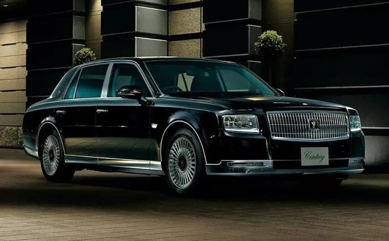 Toyota Crown Century-class